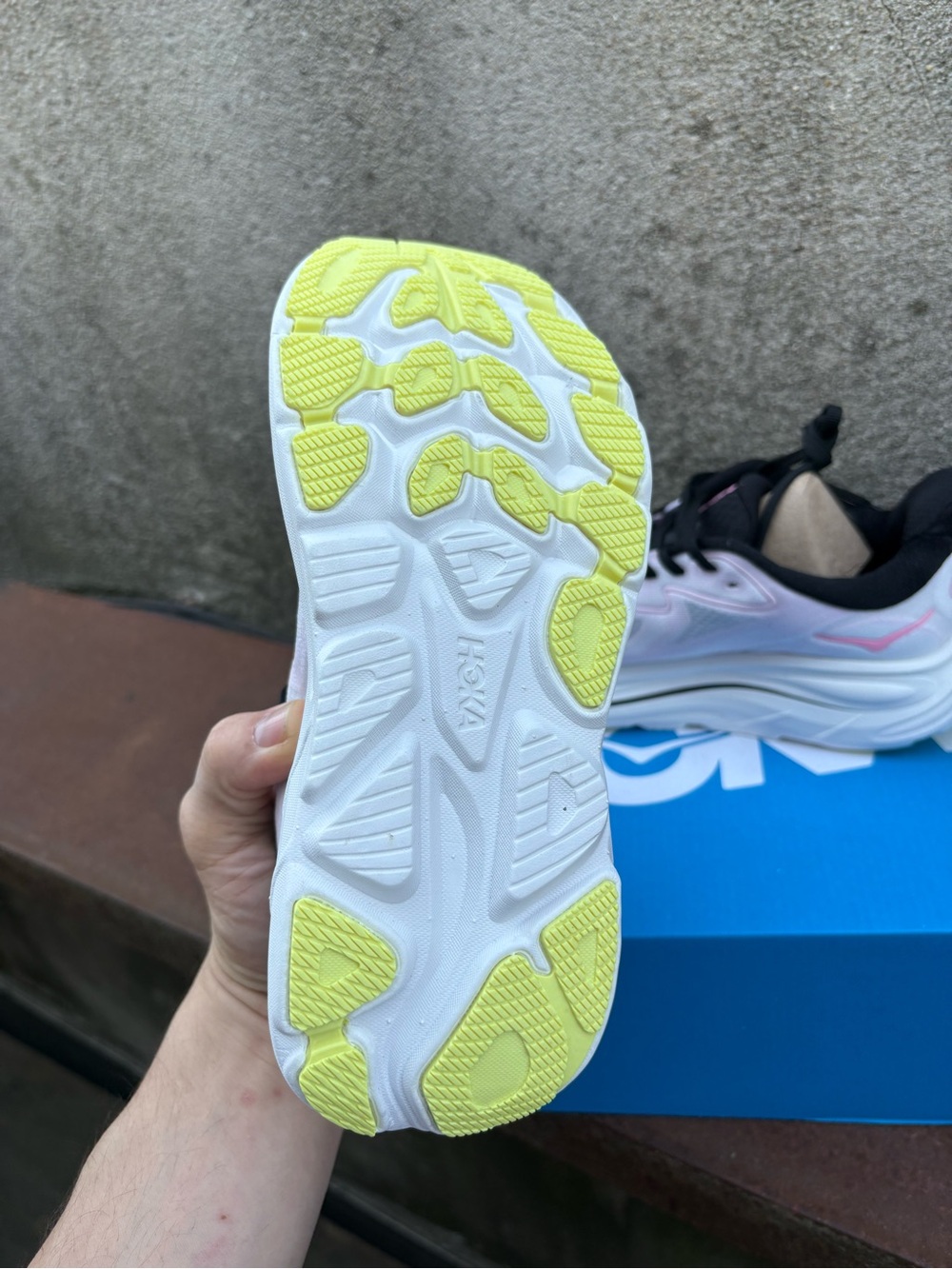 Hoka One One CLIFTON 10 Carnation/Starlight Glow Women 1162031 Size 6.5B - Picture 5 of 6